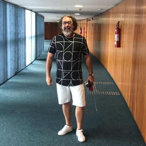 Kakay critica nepotismo de parentes de ministros do STF e recebe resposta mordaz de Rodrigo Constantino