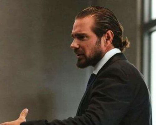 Dono do Banco Master fica transtornado e reage aos berros ao receber notícia de advogados