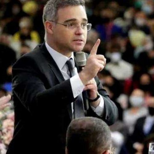 O complicado e quase incompreensível movimento de Mendonça em favor de “Bessias”