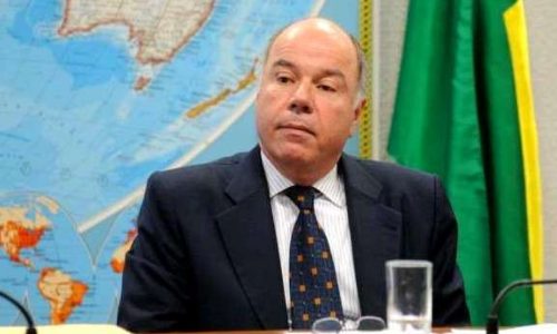 Chanceler de Lula finalmente se manifesta sobre expulsão de delegado da PF dos EUA e não acrescenta nada (Veja o vídeo!)