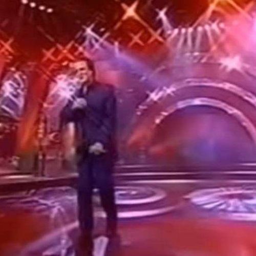 Morre Nilton Cesar, ícone da música brasileira e cantor do bolero “Receba as flores que lhe dou”