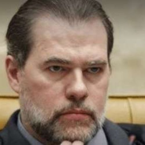 Fachin anula investigação sobre Toffoli no Caso Master e deputados cobram reação do Senado