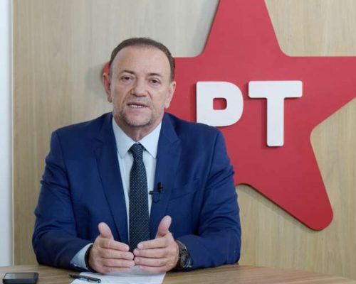 PT gasta R$ 378 mil em impulsionamento para atacar Flávio Bolsonaro com fake news nas redes sociais