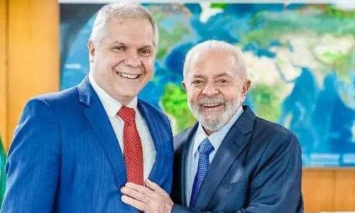 PF rastreia R$ 4 milhões e chega ao ex-presidente do INSS indicado por Lula