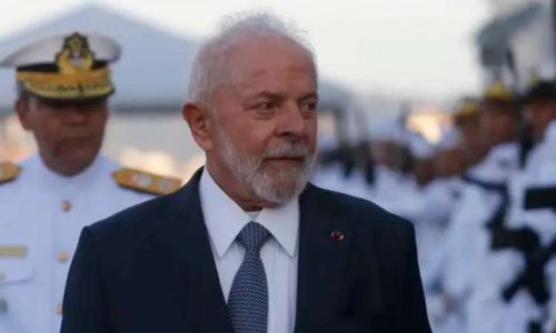 AO VIVO: Lula realiza reunião de emergência (Veja o vídeo)