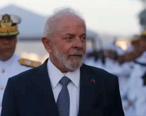 AO VIVO: Lula realiza reunião de emergência (Veja o vídeo)