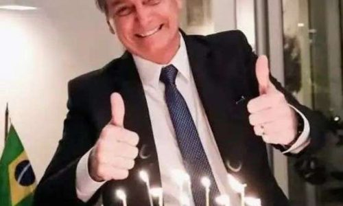 Bolsonaro completa mais um ano de vida e recebe manifestação de apoio de milhões de brasileiros