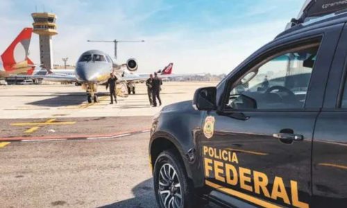 Assessor de deputado do PL é preso com R$ 2,7 milhões em espécie e cai em operação da PF