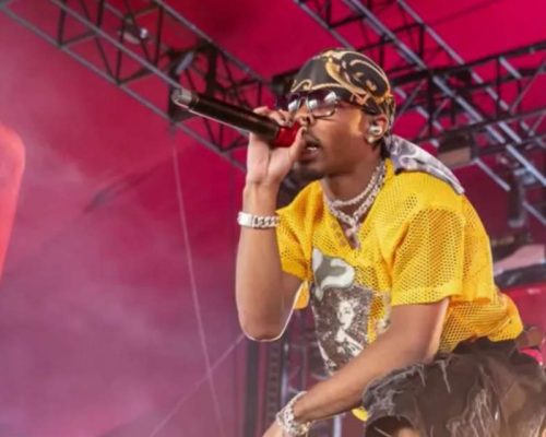 Cantor acusado de assassinar adolescente de 14 anos nos Estados Unidos