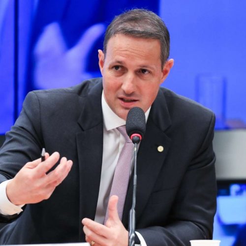 Esquerda ataca PL Antifacção e Derrite não perdoa