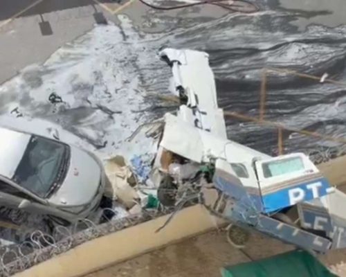 Acidente aéreo em BH deixa dois mortos e três feridos graves após avião atingir edifício. Veja o vídeo!