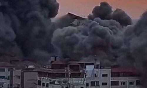 Ataque ao Irã: ofensiva de EUA e Israel desencadeia crise que ameaça o equilíbrio global