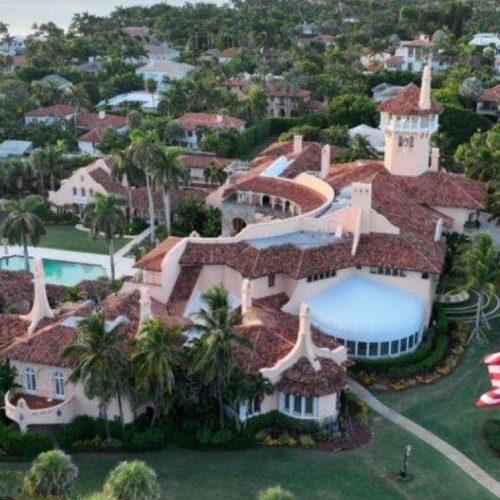 Identificado o homem abatido pelo Serviço Secreto ao invadir Mar-a-Lago armado e com galão de combustível