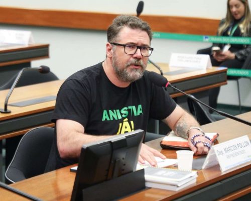 Deputado vira alvo do Conselho de Ética e denuncia perseguição: ‘Querem calar quem defende inocentes’