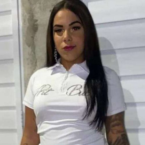 Influenciadora de 18 anos é morta a facadas pela ex‑companheira do namorado