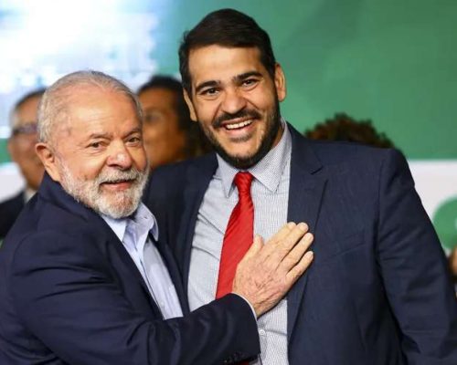 Sai o relator da indicação de “Bessias” e não agrada petistas