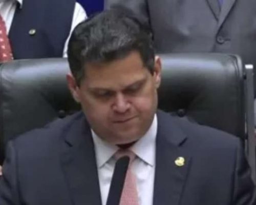 Alcolumbre ignora CPMI e retém dados sigilosos de Daniel Vorcaro