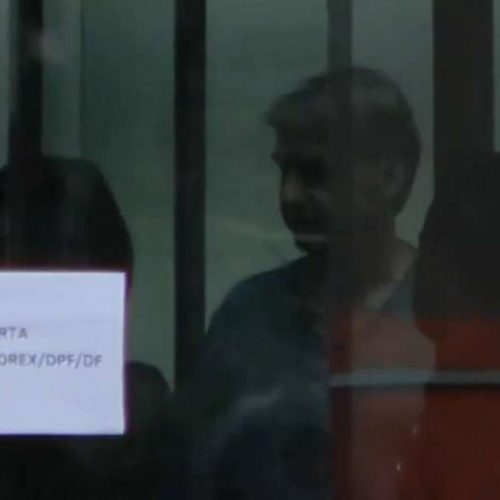 Foto inédita revela Bolsonaro em crise de vômito e azia