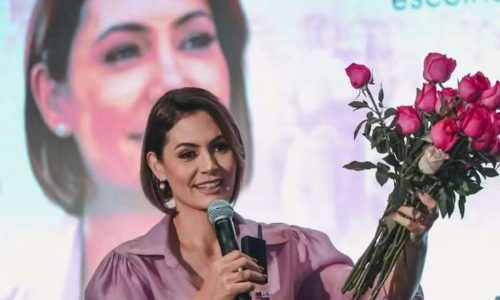 A força da mulher está na união, não na divisão: quando escolhem a harmonia, transformam a história