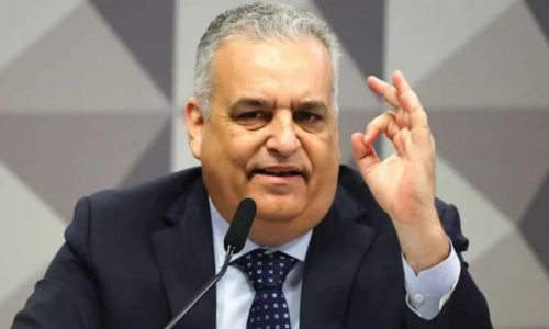 Relator da CPI do INSS que indiciou Lulinha confirma candidatura ao Senado e ameaça domínio de Renan e Lira em Alagoas