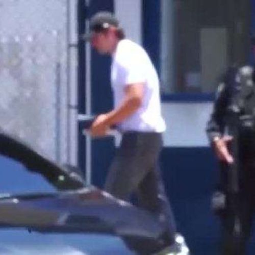 Banqueiro do Banco Master surta na prisão, se machuca e grita nomes de políticos que pretende delatar