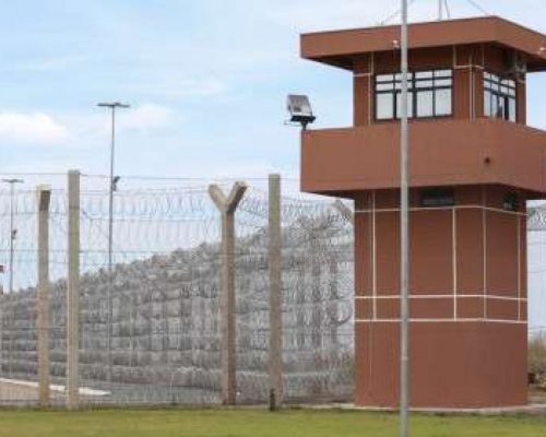 Justiça autoriza prisão domiciliar para 18 condenados idosos do 8 de janeiro