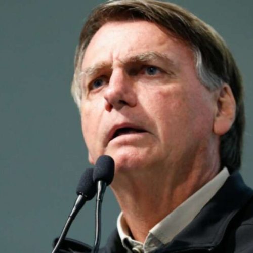 Bolsonaro recorre a mais uma cirurgia de bloqueio do nervo frênico para acabar com soluços