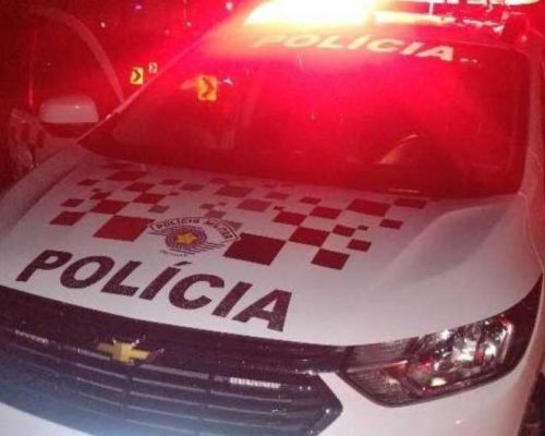 Cantor sertanejo Anderson Neiff é baleado nas costas após show em São Paulo