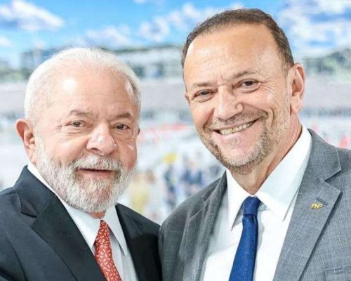 Presidente do PT confessa: partido está perdido, derrotado e sem rumo