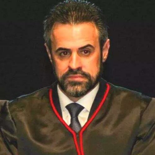 Chefe do MP de MS gasta R$ 153 milhões em ‘penduricalhos’ em 2025 e foge da imprensa ao ser questionado — Veja o vídeo!