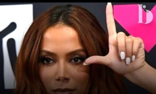 Anitta é acusada de hipocrisia ao criticar ladrões durante show (Veja o vídeo!)