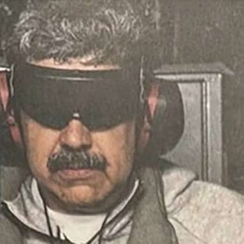 WSJ defende intervenção dos EUA na Venezuela, alegando ausência de violação ao direito internacional