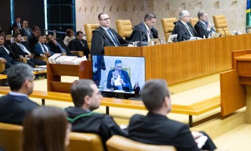 Ministra Cármen Lúcia revela pressão da família para deixar o STF após ofensas constantes