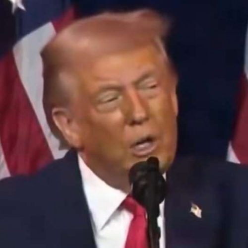 Trump sela acordo que fere a Rússia ao cortar compras de petróleo