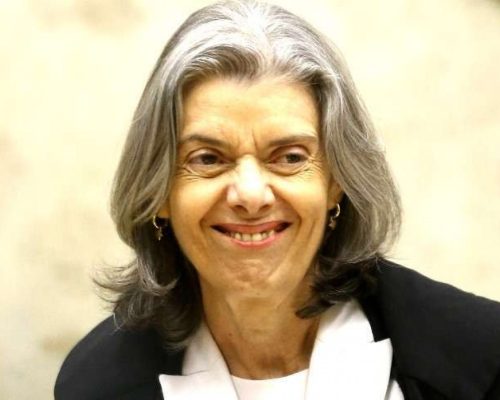 Cármen Lúcia mentiu para se defender de ataque de Gilmar Mendes