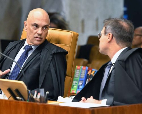 A diferença abissal entre Moraes e Mendonça na defesa da liberdade de imprensa