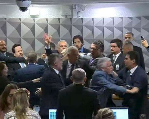 Base petista parte para agressão após quebra de sigilo de Lulinha na CPI do INSS