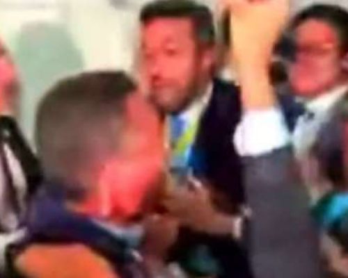 Tensão na Câmara: Glauber Braga e Polícia Legislativa em Confronto