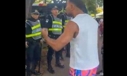 Deputado do PSOL se confunde com PM, leva spray de pimenta e tenta prender o policial (veja o vídeo)