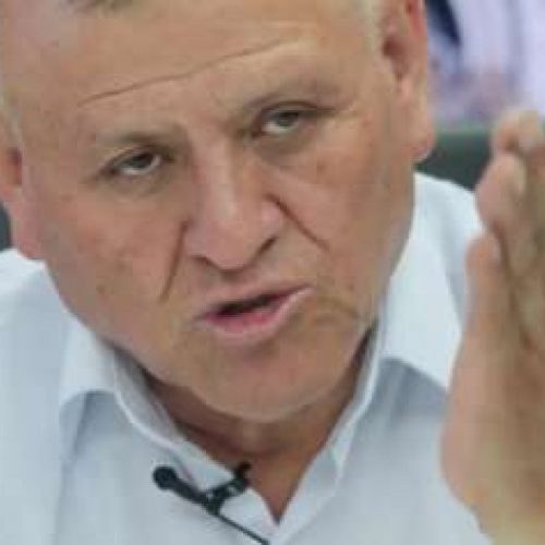 Candidato à presidência do Peru morre em acidente durante compromisso de campanha