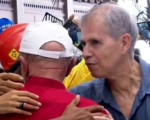 A estratégia amadora de Sidônio: paca não emociona brasileiro que passa fome