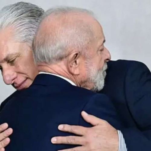 Governo Lula envia 21 mil toneladas de mantimentos para a ditadura cubana