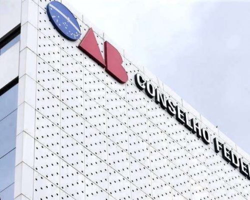 OAB emudece diante de declaração ideológica de presidente do TST e envergonha sua história