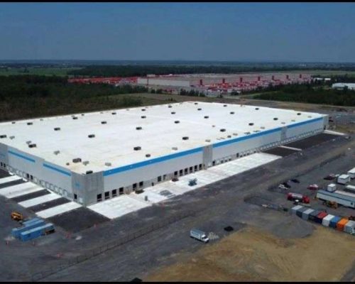 Amazon demite 16 mil funcionários apesar de lucro recorde