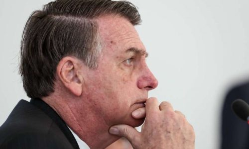 Bittar reafirma aliança com Bolsonaro e denuncia silêncio de aliados