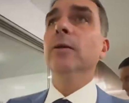 Flávio Bolsonaro reage com força após Moraes abrir investigação por suposta calúnia a Lula