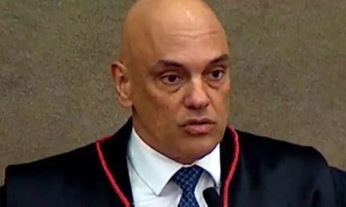 Moraes absolve o “perigoso golpista” e comprova a farsa das prisões de 8 de janeiro