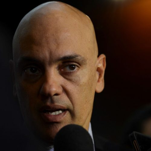 Uma das maiores lideranças dos EUA solta o verbo contra Alexandre de Moraes