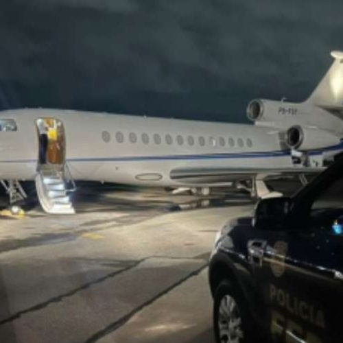 Terceiro ministro do STF é flagrado em voo de jatinho ligado ao escândalo do Banco Master