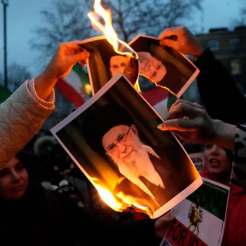 Guerra dos EUA contra o Irã expõe verdades incômodas sobre o poder global e o protagonismo de Trump